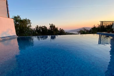 Villa Zeytune, Kalkan Bölgesinde, 2 Odalı, Jakuzili ve Korunaklı 3