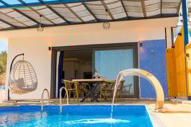 Villa Çilli-7, Kahvaltı Dahil, Jakuzili ve Muhteşem Deniz Manzaralı 1