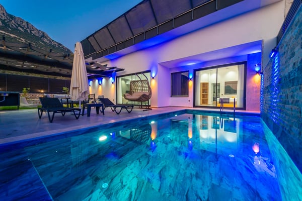 Villa Bonita-1, Kalkan Bölgesinde, Jakuzili ve Muhafazakar 1