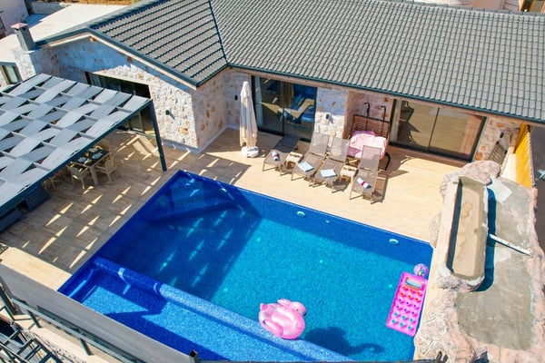 Villa Jumbo-1, Kalkan Bölgesinde, 2 Odalı, Jakuzili ve Muhafazakar 2