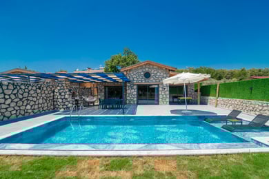 Villa Karder-1, Kalkan Bölgesinde, Geniş Havuzlu, Doğa Manzaralı Villa 2