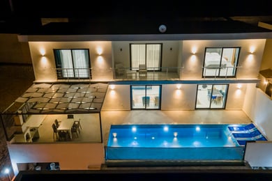 Villa Bernis-3, Süit Odalı, Korunaklı Havuzlu Jakuzili Villa 1