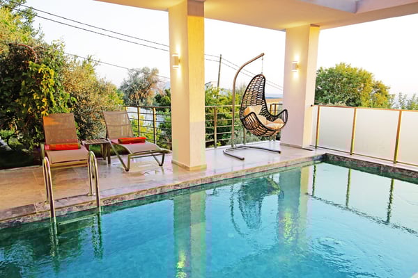 Villa Pelikan-2, Kalkan`da Isıtmalı Havuzlu, 2 Odalı Villa 3