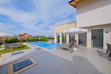 Villa İbi-1, Fethiye Bölgesinde, Çift Jakuzili, Saunalı ve 4 Odalı 2