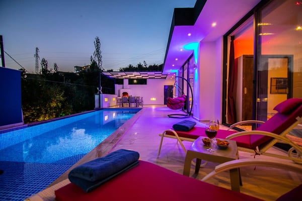 Villa Cereza-2, Kalkan Bölgesinde, 2 Odalı, Jakuzili 3
