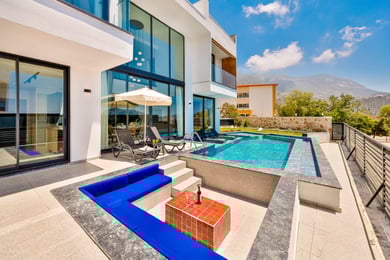 Villa Zeyrek-2, Plaja Yakın, Denize Manzaralı, Jakuzili 1