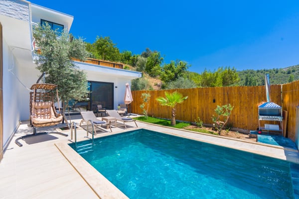 Villa Summanus-2, Kalkan Bölgesinde, Isıtmalı Havuzlu, Jakuzili, Muhafazakar 1