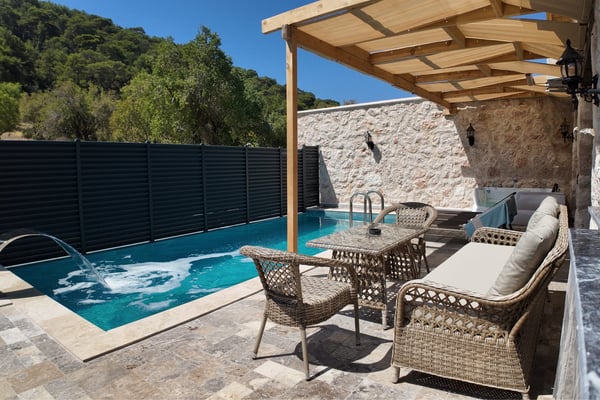 Villa Vesper-2, Kalkan Bölgesinde, Tek Odalı, Korunaklı Havuzlu, Jakuzili 2