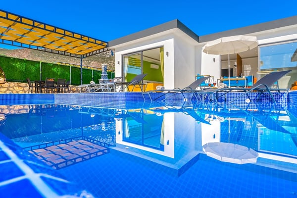 Villa Mirket-1, Kalkan Blgesinde, 5 Kişilik, Jakuzili, Jeneratörlü 1