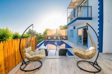 Villa Mazi, Kalkan Bölgesinde, Geniş ve Korunaklı Yüzme Havuzlu Jakuzili Villa 2