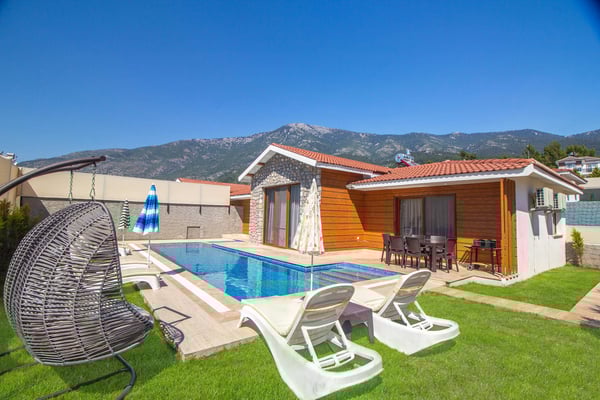 Villa Miranda-1, Ölüdeniz Bölgesinde, Jakuzili, 3 Odalı ve Muhafazakar 2
