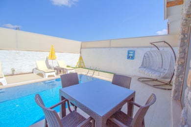 Villa Troya-1, Fethiye Bölgesinde, Jakuzili ve 2 Odalı 2