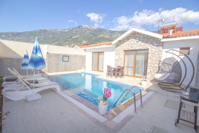 Villa Troya-7, Fethiye Bölgesinde, 2 Odalı ve Jakuzili 1