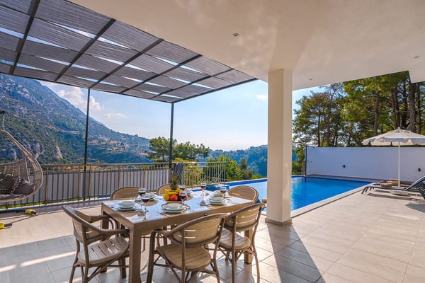 Villa Rosso-2, Kalkan Bölgesinde, 5 Kişilik ve Jakuzili 3