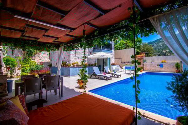 Villa Diva, Deniz Manzaralı, Jakuzili Balayı Villası 1