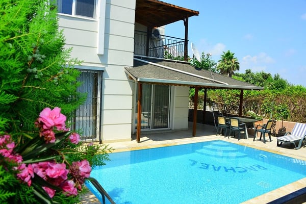 Villa Kırçıl-2, Belek Bölgesinde, Merkezi konumda ve 4 Odalı 1