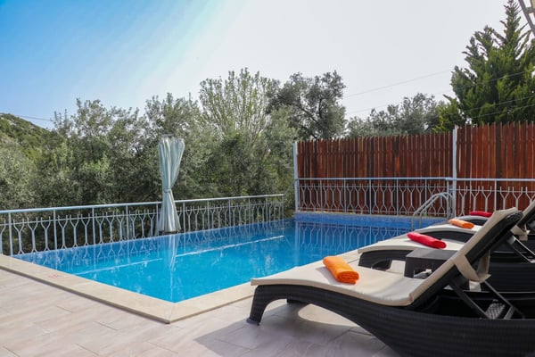 Villa Leylak, Kalkan Bölgesinde, Jakuzili ve Muhafazakar 2