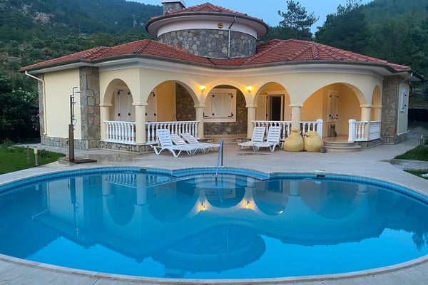 Villa Papatya, Doğa İçerisinde, 3 Odalı, Korunaklı Villa 1