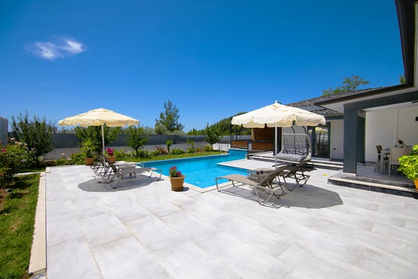 Villa Rivori, Kalkan Bölgesinde, Jakuzili ve 2 Odalı 3