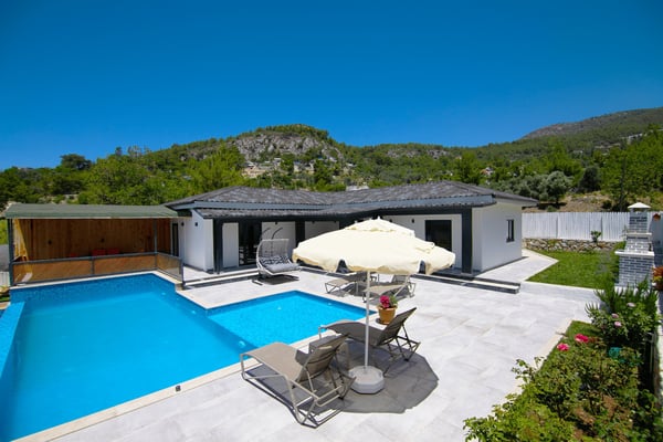 Villa Rivori, Kalkan Bölgesinde, Jakuzili ve 2 Odalı 2