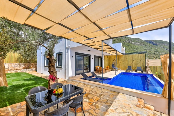 Villa Mobidik-1, Kaş Bölgesinde, Deniz Manzaralı ve Jakuzili 1