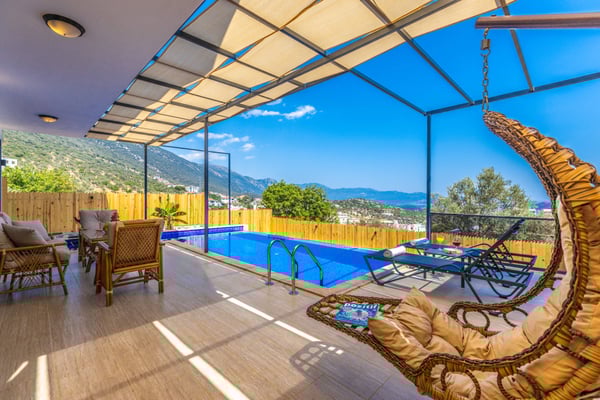 Villa Mobidik-2, Kaş Bölgesinde, Deniz Manzaralı ve Jakuzili 1