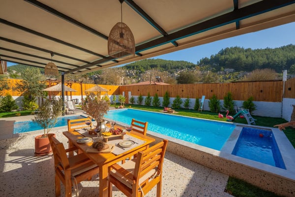 Villa Zerdeçal, Kayaköy`de İki Odalı Muhafazakar Villa 3