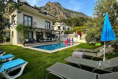 Villa Hazelnut-2, Merkezi Konumda ve 5 Odalı 1