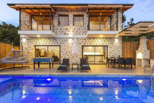 Villa Kohlidi, Korunaklı Havuzlu, 2 Odalı, Jakuzili Villa 1