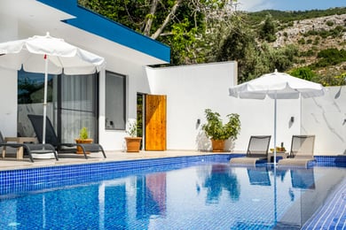 Villa Pafuli, Korunaklı Havuzlu, 2 Odalı, Jakuzili 3