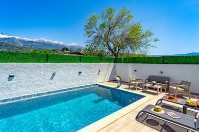 Villa Zerre, Doğa İçerisinde, Çift jakuzili ve 4 Odalı 3