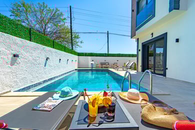 Villa Zerre, Doğa İçerisinde, Çift jakuzili ve 4 Odalı 2