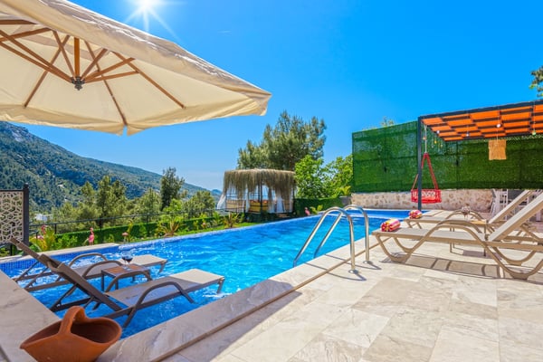 Villa Kar, Kalkan Bölgesinde, 5 Kişilik ve Jakuzili Muhteşem Villa 2