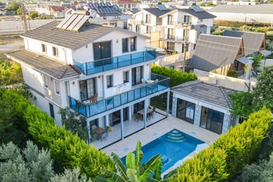Villa Akman, Fethiye Bölgesinde, 3 Odalı, Muhafazakar Villa 1