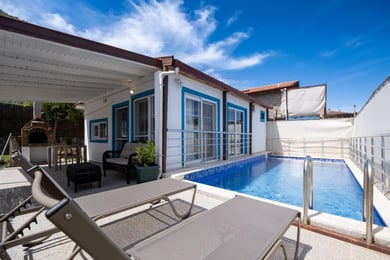 Villa Karya-3, Korunaklı Havuzlu, Doğa İçerisinde, Süit Odalı Villa 2