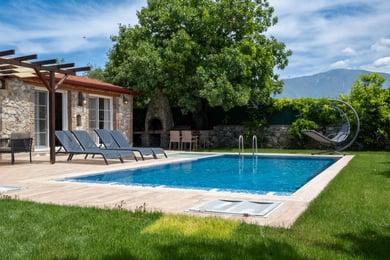 Villa Sandoz-2, Korunaklı Yüzme Havuzlu, Havalaanına Yakın Villa 1