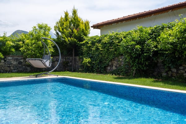 Villa Sandoz-2, Korunaklı Havuzlu, Havalaanına Yakın 3