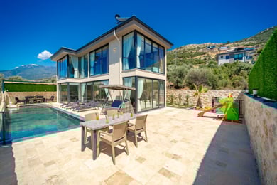 Villa Soluk-3, Kalkan Bölgesinde, İki Odalı, Dört Kişilik, Jakuzili Lüks Villa 1