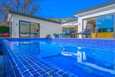 Villa Mirket-4, 5 Kişilik, Jakuzili, Jeneratörlü 2