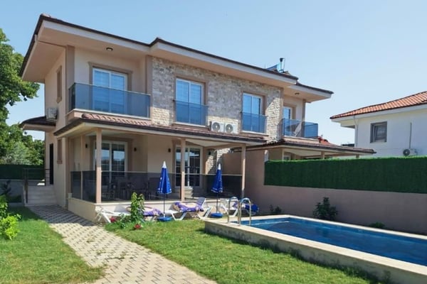 Villa Demophon-2, Geniş Havuzlu ve 4 Odalı 1