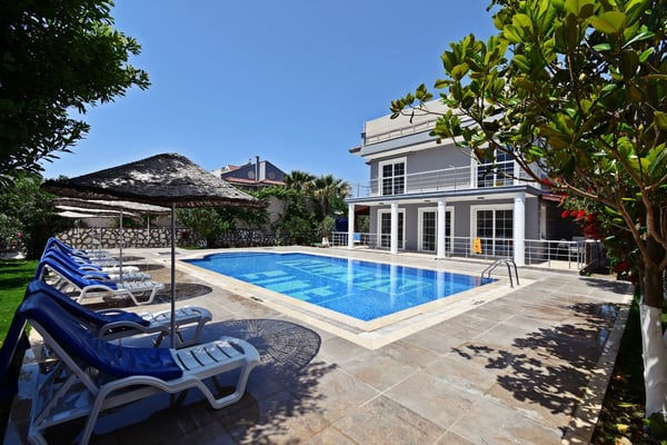 Villa Mateo-2, Fethiye Bölgesinde, Altı Odalı, Ölüdeniz'e Yakın 1