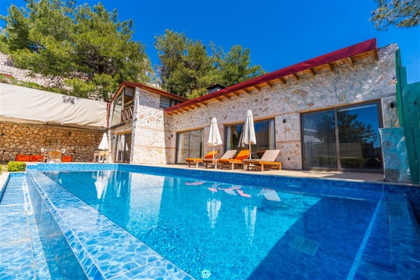 Villa Misem, Kapalı Havuz ve Saunalı 3