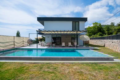 Villa Kinyas-2, Muhafazakar, 3 Odalı ve Muhteşem Manzaralı 1