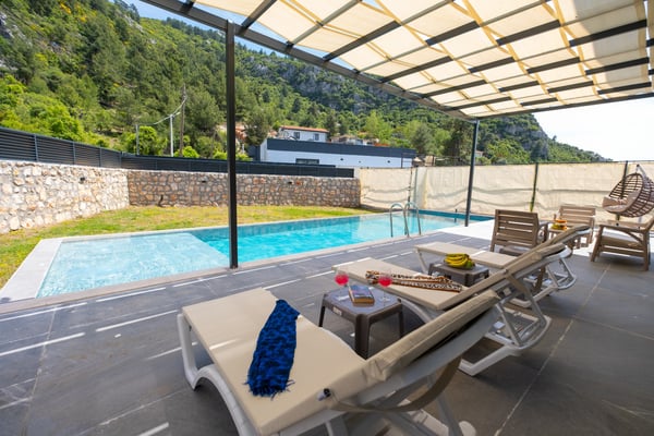 Villa Kinyas-2, Muhafazakar, 3 Odalı ve Muhteşem Manzaralı 2