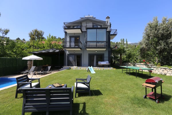 Villa Kanto, Doğa İçerisinde, Geniş Havuzlu 1