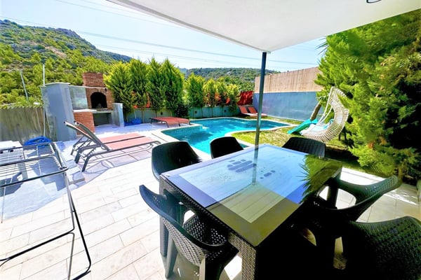 Villa Rüzgar Gülü-2, Her Odasında da Jakuzi ve Sauna 3