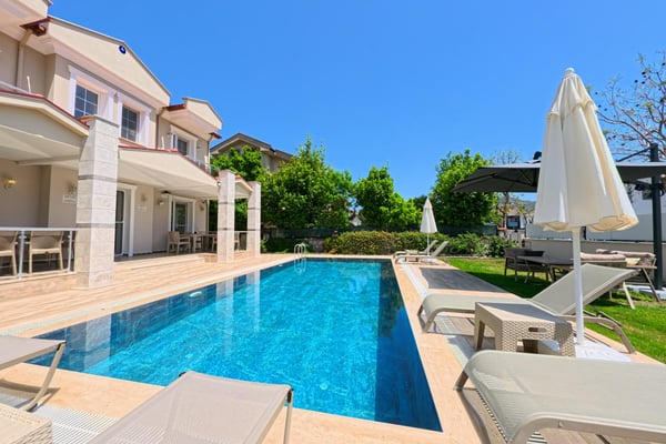 Villa Ufuk-1, Dalyan Bölgesinde, Merkezi konumda ve 5 Odalı 2