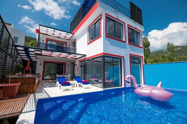 Villa Flamingo, Saunalı, Jakuzili ve Kapalı Havuzlu 1
