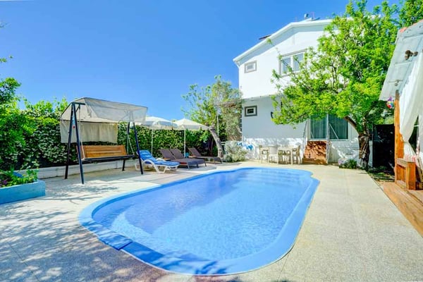 Villa Hipatya, Kayaköy'de Doğa İçerisinde Muhafazakar 2