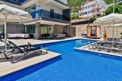 Villa Dessa, Kalkan'da, Hamam, Sauna ve Deniz Manzaralı 2